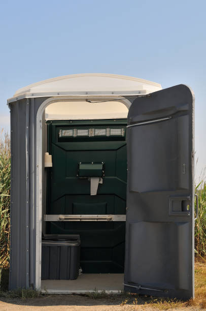 Best Porta potty rental near me  in Arlington, OH